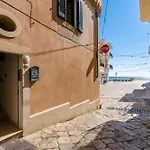 Mono Scilla Centro Storico Otranto
