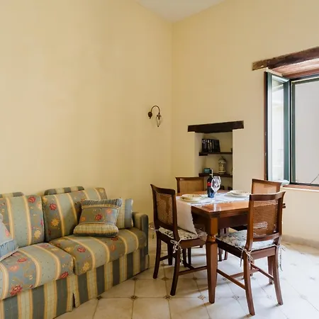 Mono Scilla Centro Storico Дом отдыха