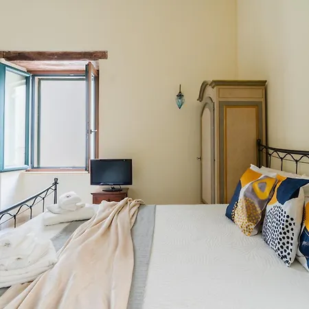 Дом отдыха Mono Scilla Centro Storico