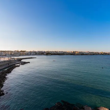 Mono Scilla Centro Storico Otranto