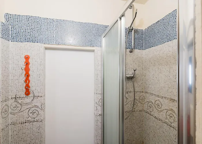 Дом отдыха Mono Scilla Centro Storico *